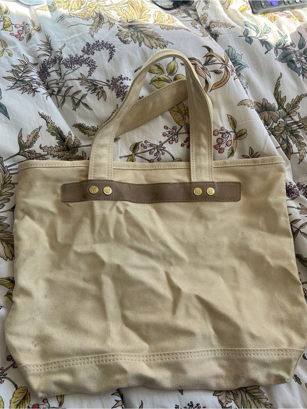Jacobs by Marc Jacobs Cream Canvas Tote Bag - Picture 4 of 6